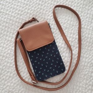 Thirty one call me crossbody brown